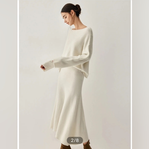 Oversized Sweater Two Piece Skirt Set - Picture 5 of 5